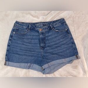 American Eagle Crossover Highest Waist Denim Mom
Shorts